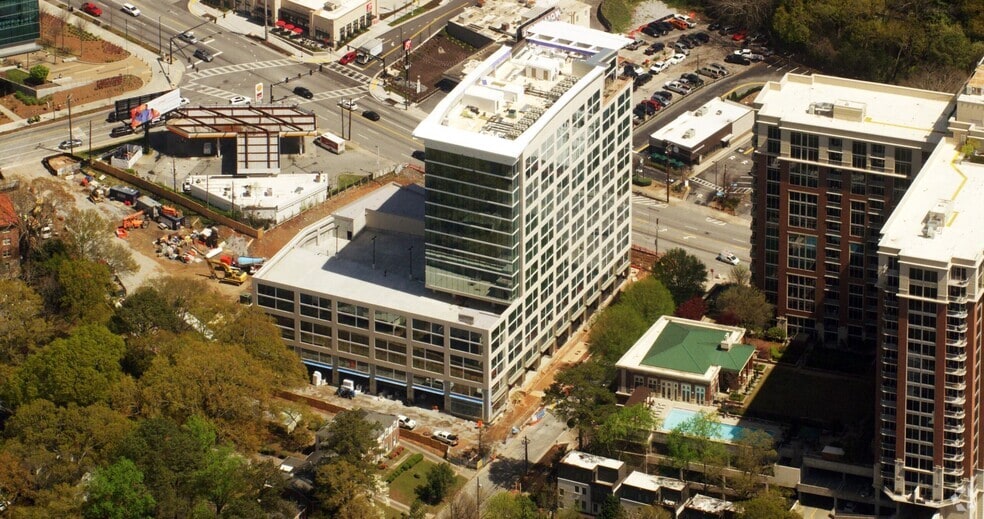 1860 Peachtree Rd NW, Atlanta, GA for lease - Primary Photo - Image 1 of 5