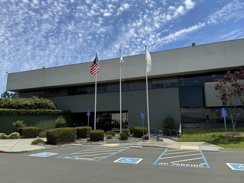 48580 Kato Rd, Fremont, CA for lease - Building Photo - Image 3 of 5