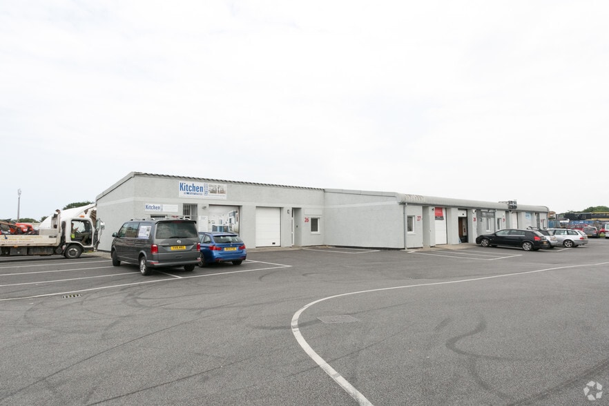 Treloggan, Newquay for lease - Primary Photo - Image 1 of 2