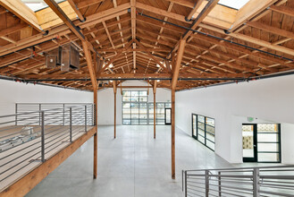 1600 Lincoln Blvd, Santa Monica, CA for lease Building Photo- Image 2 of 11