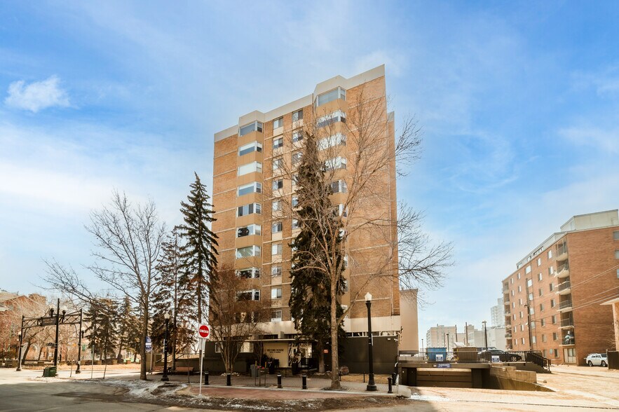 10515 99th Ave NW, Edmonton, AB T5K 0E8 Secord House