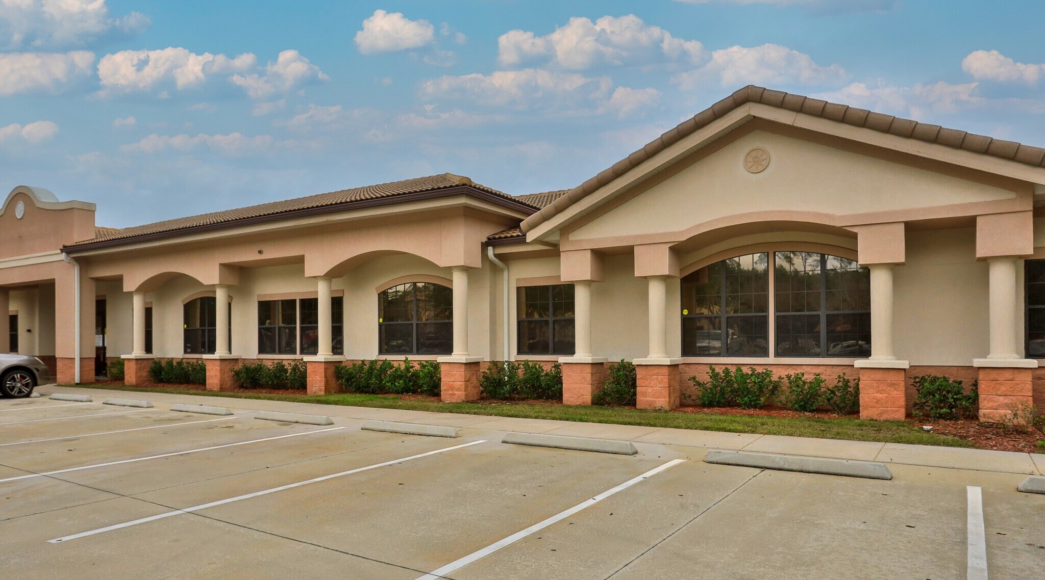 460 Palm Coast Pky SW, Palm Coast, FL for lease Building Photo- Image 1 of 8