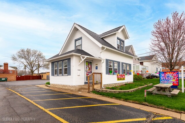1305 Court St, Mchenry, IL for sale Building Photo- Image 1 of 40