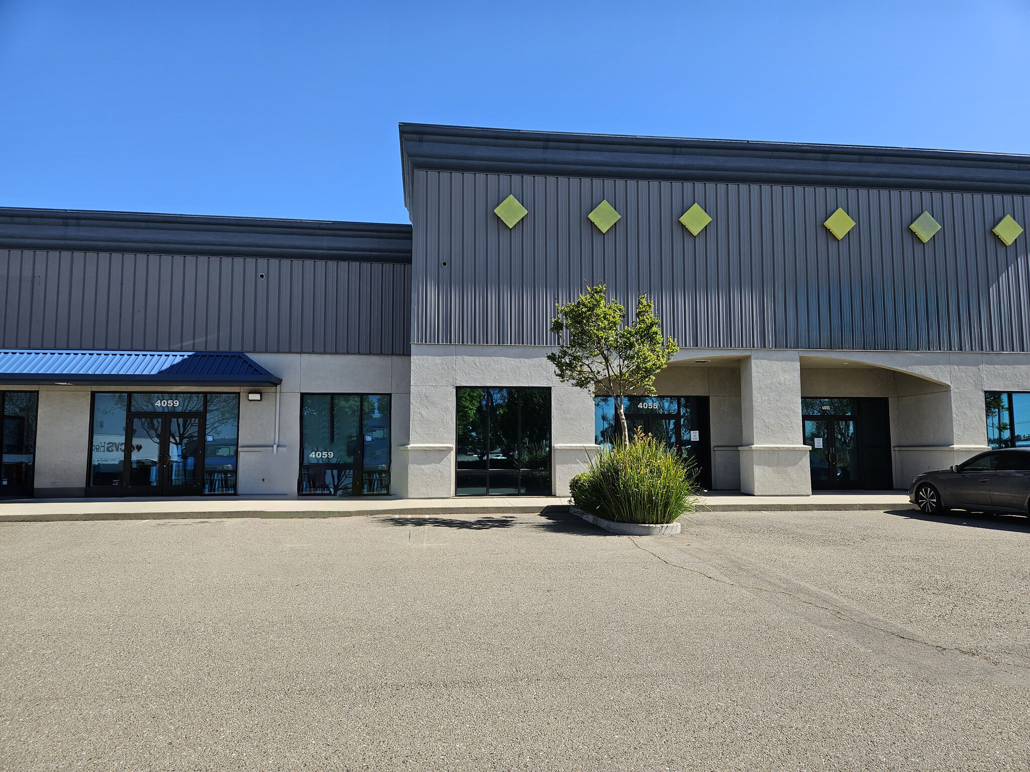 4055-4139 Calloway Circle, Stockton, CA for lease Primary Photo- Image 1 of 12