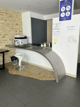 Office/Retail in Lyon for lease Interior Photo- Image 2 of 9