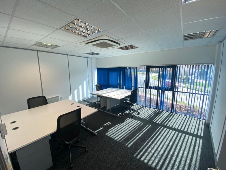 Hayes Way, Cannock for lease - Interior Photo - Image 2 of 7