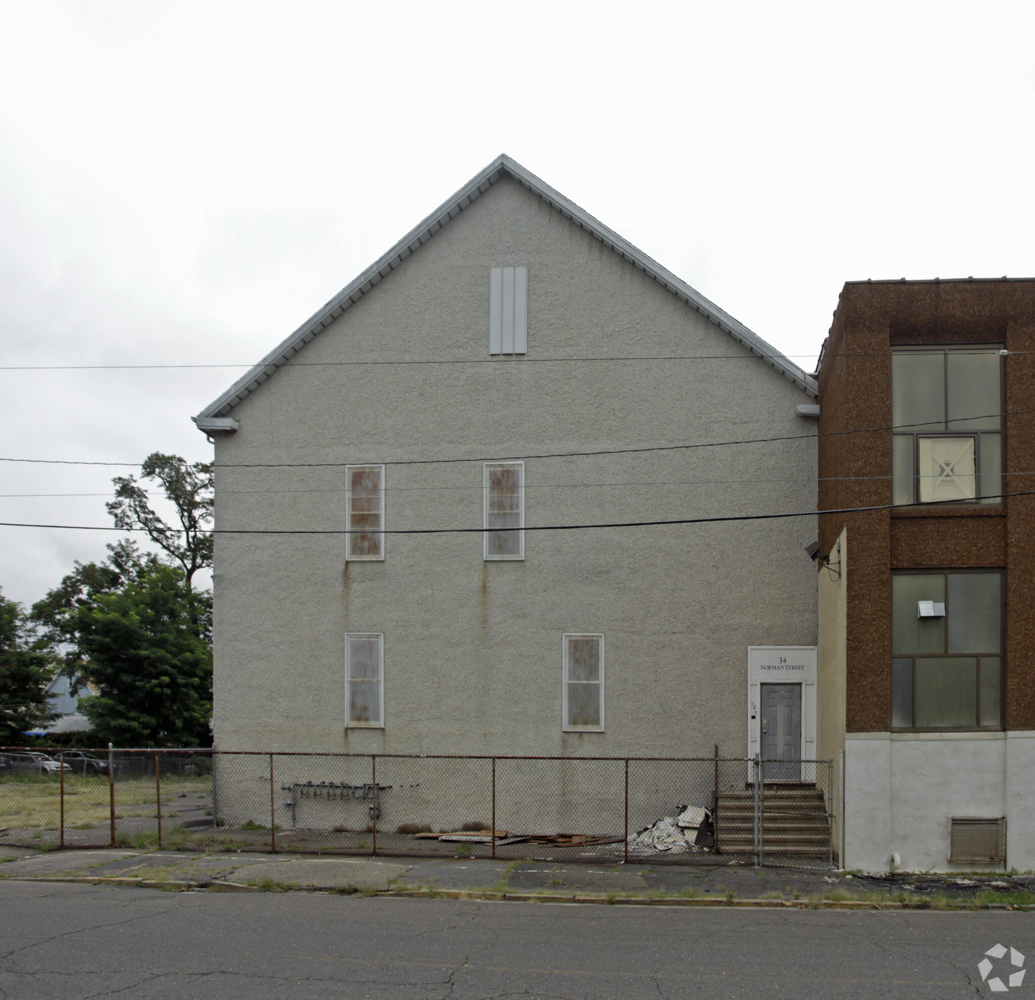 34 Norman St, Bridgeport, CT for lease Primary Photo- Image 1 of 3