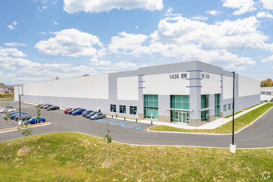 1436 Eck Rd, Allentown, PA for sale - Primary Photo - Image 1 of 1