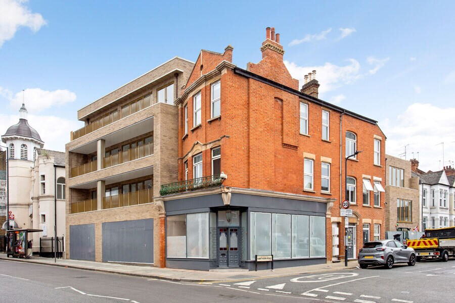 189 High Rd, London for sale Building Photo- Image 1 of 1