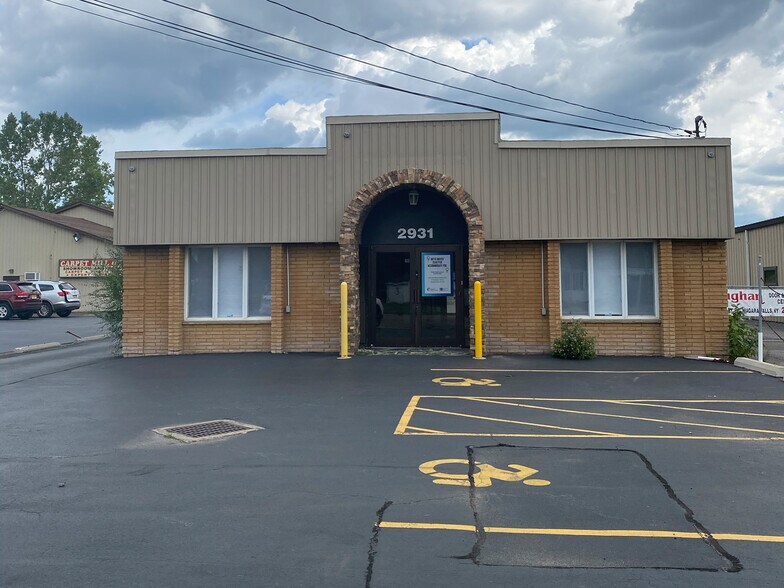 2931 Military Rd, Niagara Falls, NY for sale - Building Photo - Image 1 of 1