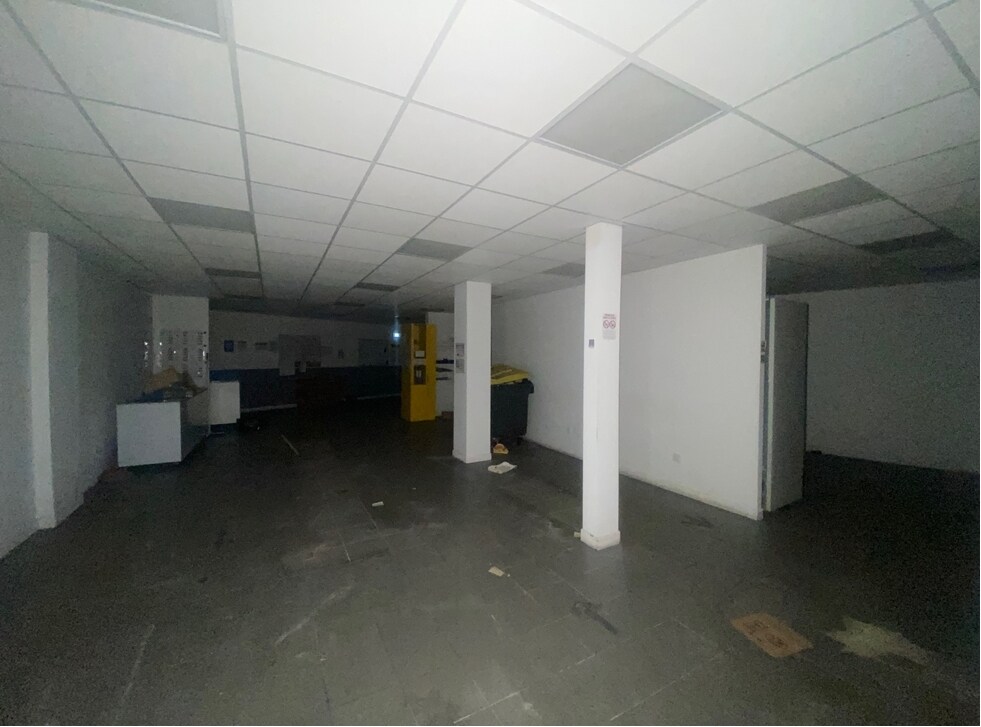 20 Rue Dugommier, Paris for lease Interior Photo- Image 1 of 3