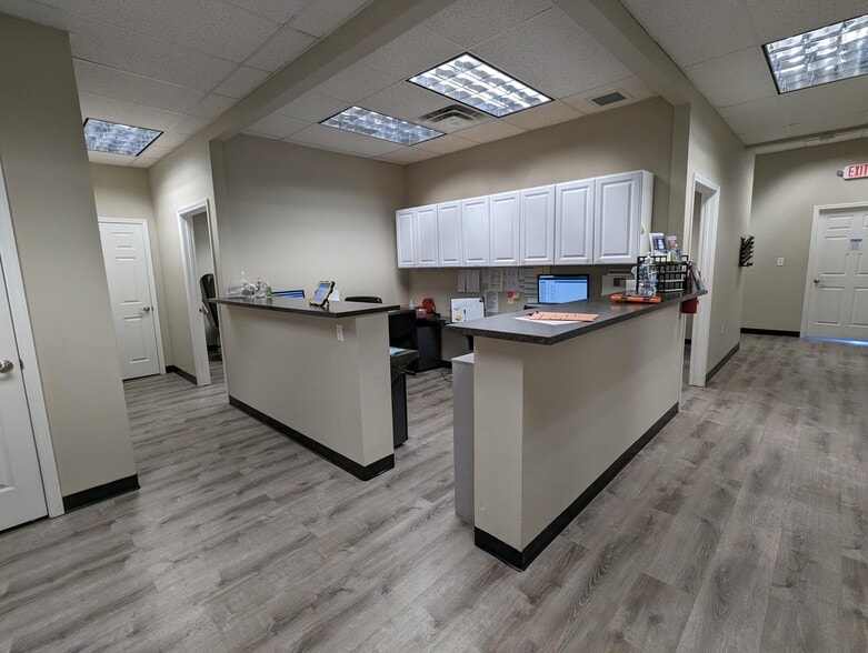 1608 7th St, Las Vegas, NM for sale - Interior Photo - Image 3 of 9