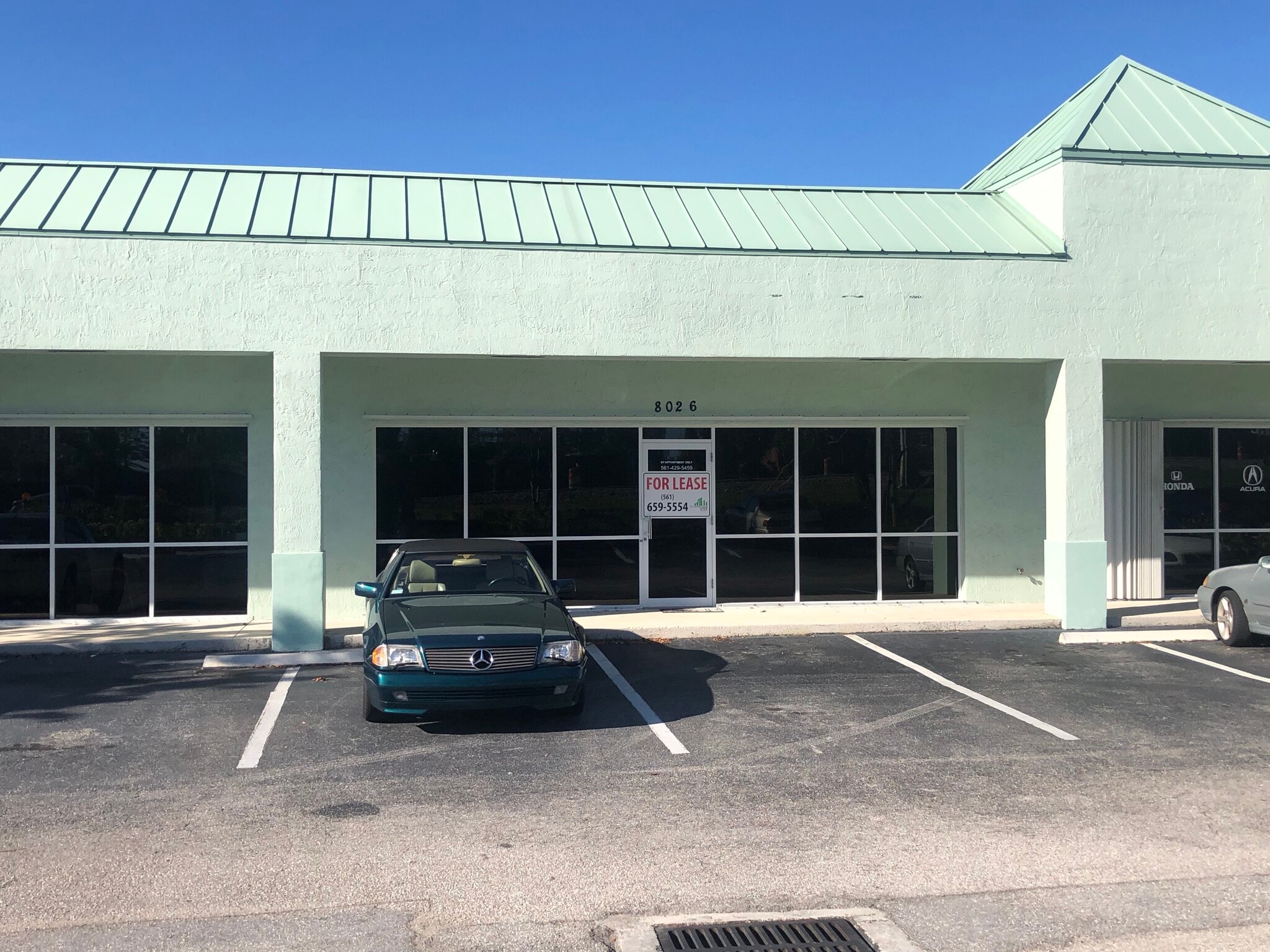 802 Old Dixie Hwy, West Palm Beach, FL for lease Interior Photo- Image 1 of 4