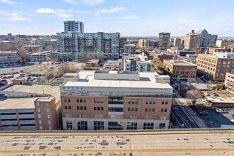 200 E Broad St, Greenville, SC for lease Building Photo- Image 2 of 14