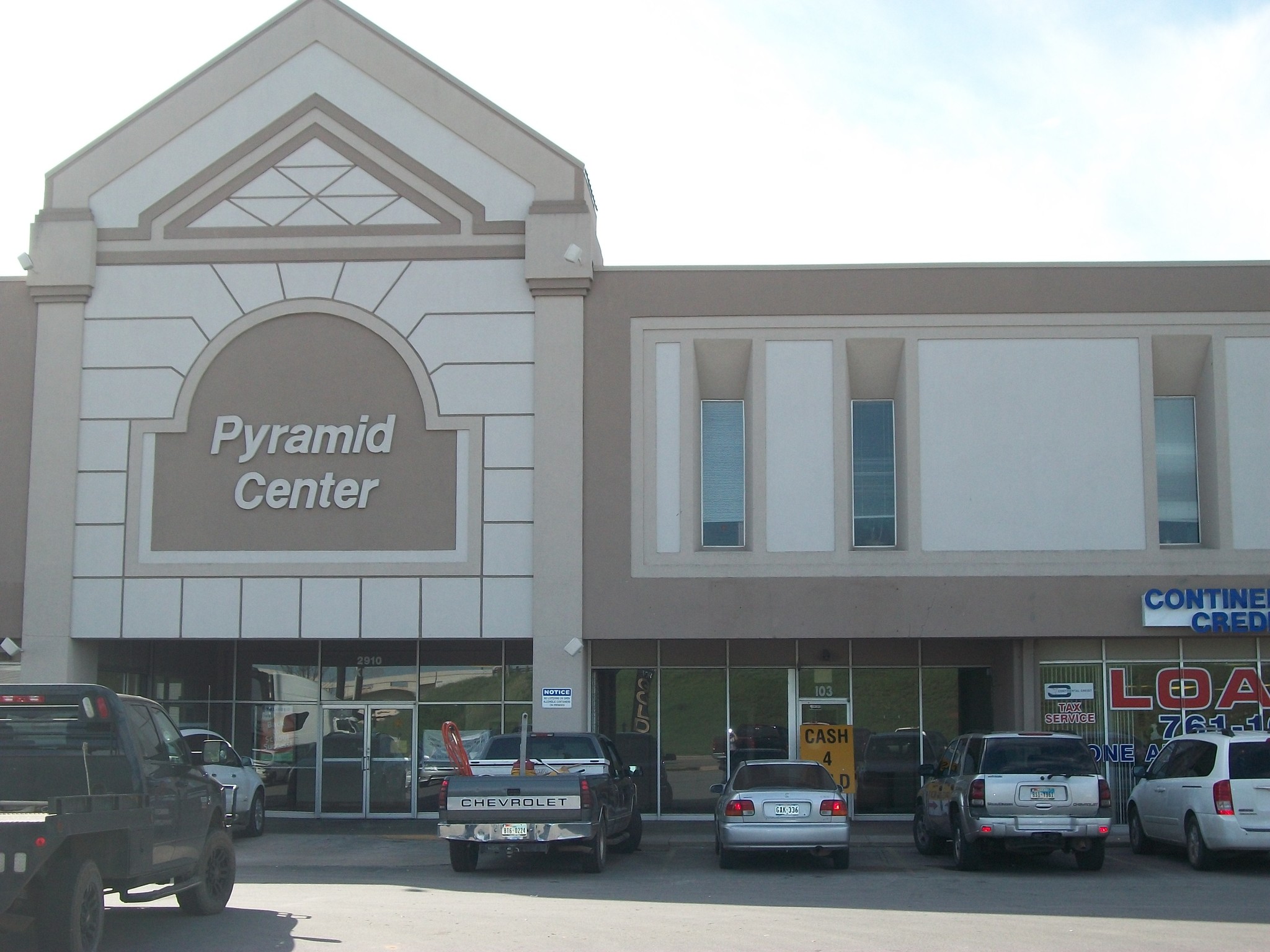 2900-2924 Kemp Blvd, Wichita Falls, TX for lease Building Photo- Image 1 of 2