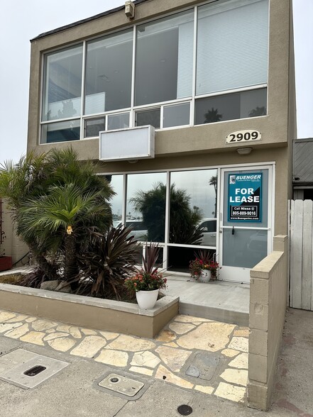 2909 Ocean Dr, Oxnard, CA for lease - Building Photo - Image 1 of 19