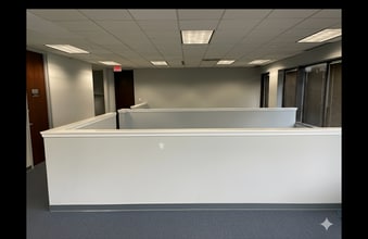 11492 Bluegrass Pky, Louisville, KY for lease Interior Photo- Image 1 of 5