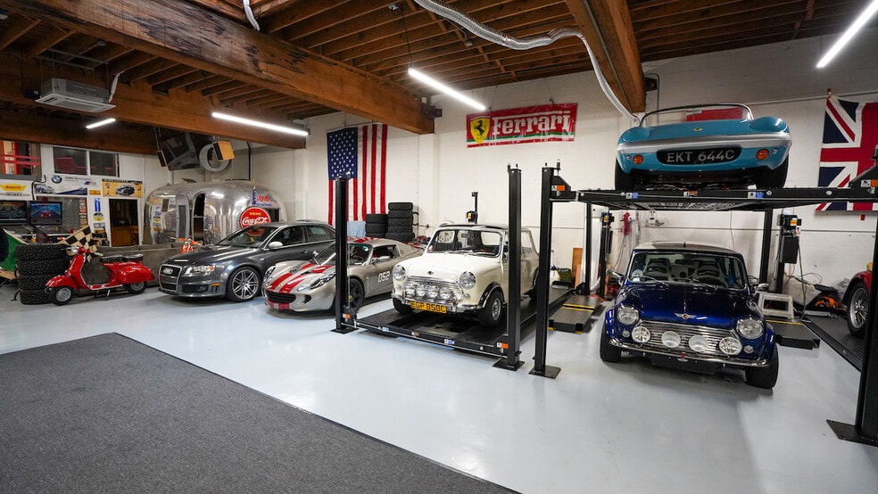 8513 N Syracuse St, Portland, OR for sale - Building Photo - Image 2 of 12