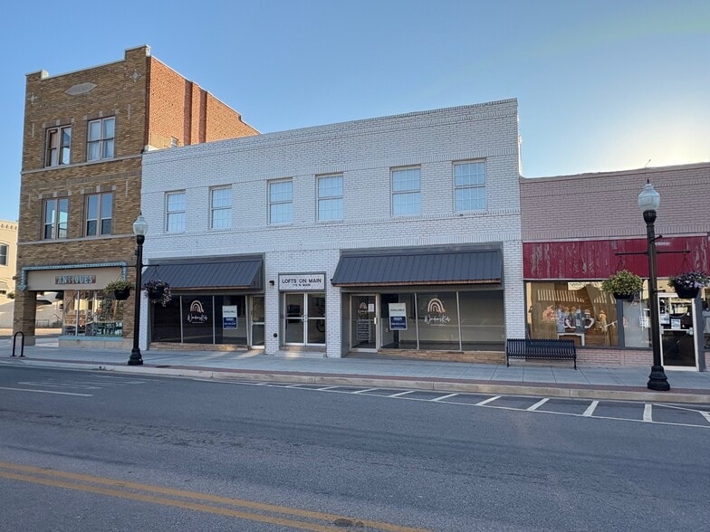117-119 N Main St, Sand Springs, OK for lease - Building Photo - Image 3 of 13