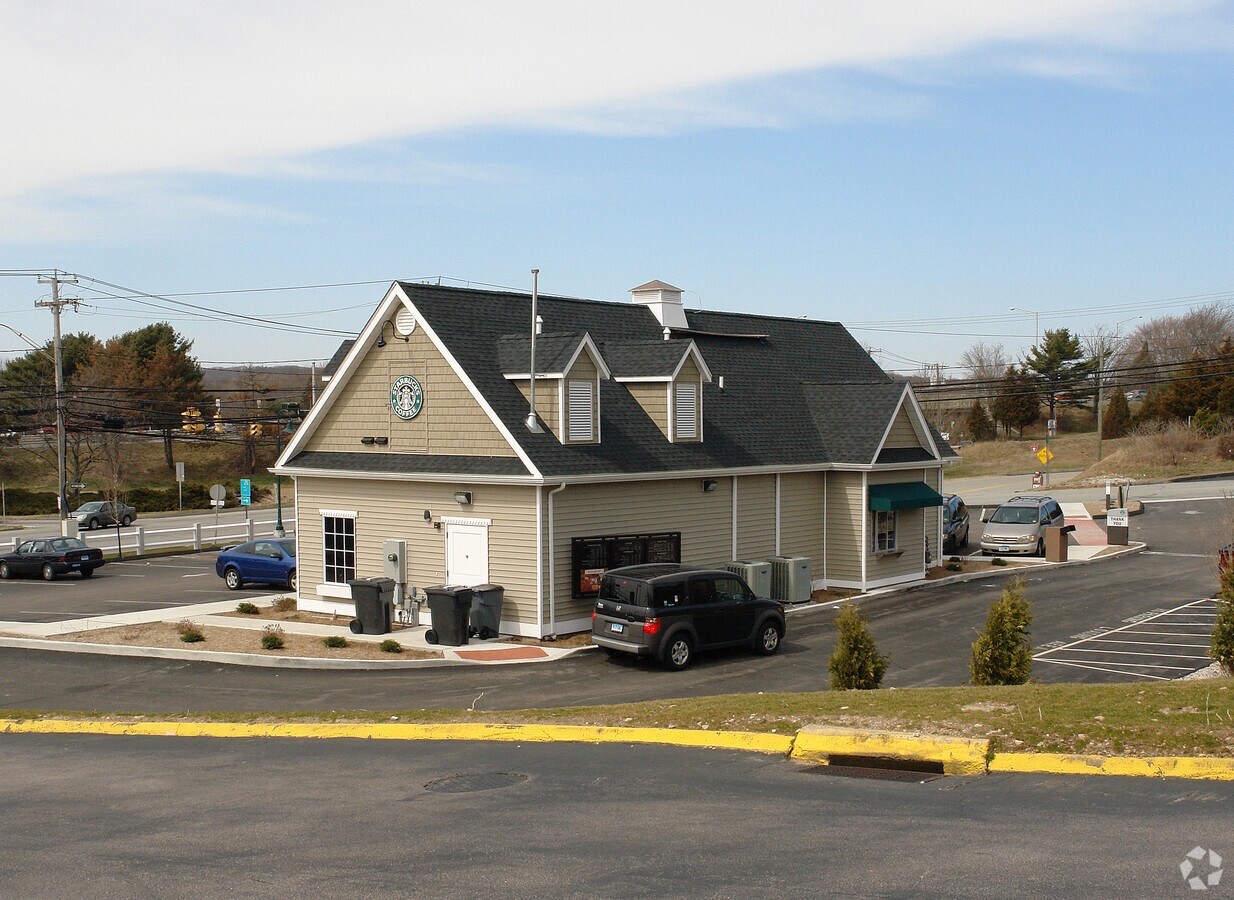 267 Flanders Rd, Niantic, CT 06357