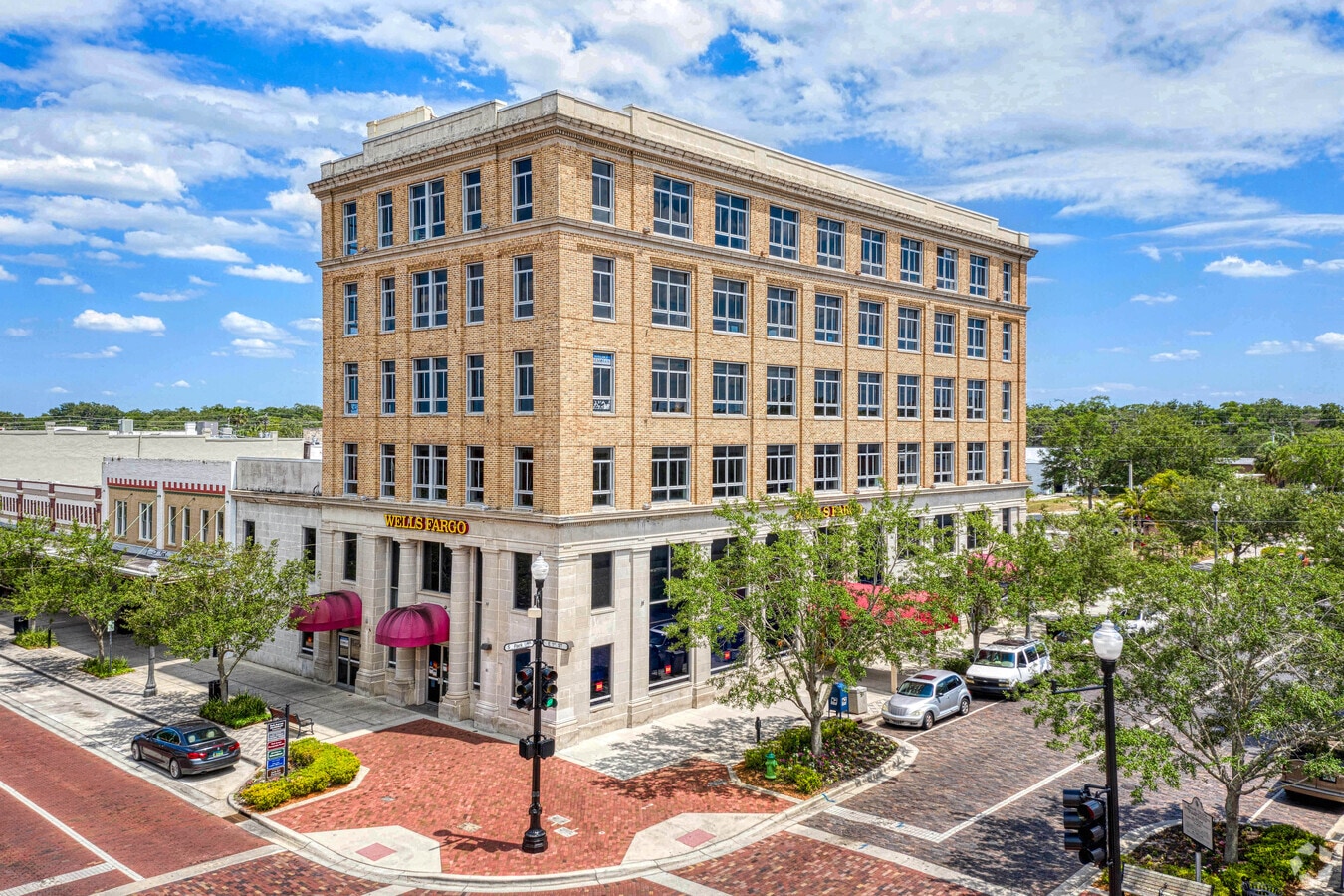 101 E 1st St, Sanford, FL 32771