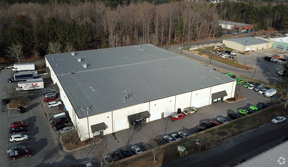 3216 Spottswood St, Raleigh, NC for lease - Primary Photo - Image 1 of 6