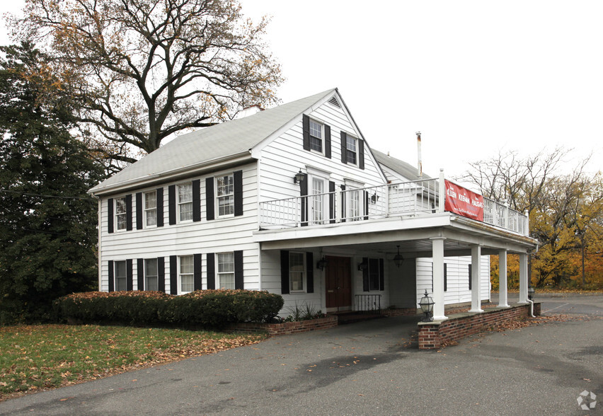 909-911 Rt 130, Cinnaminson, NJ for sale - Primary Photo - Image 1 of 1