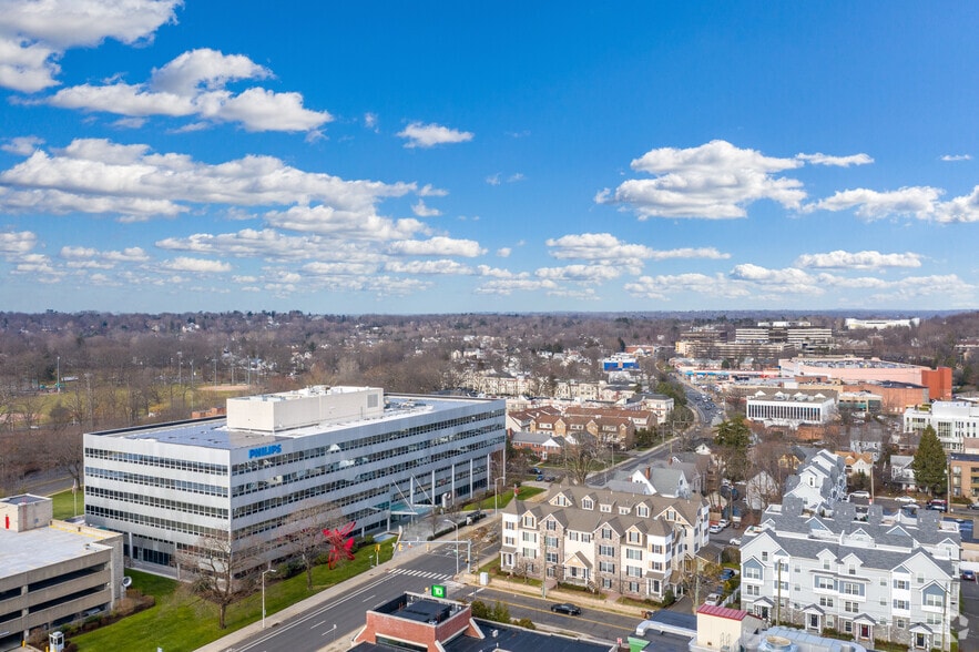 1600 Summer St, Stamford, CT for lease - Aerial - Image 2 of 22