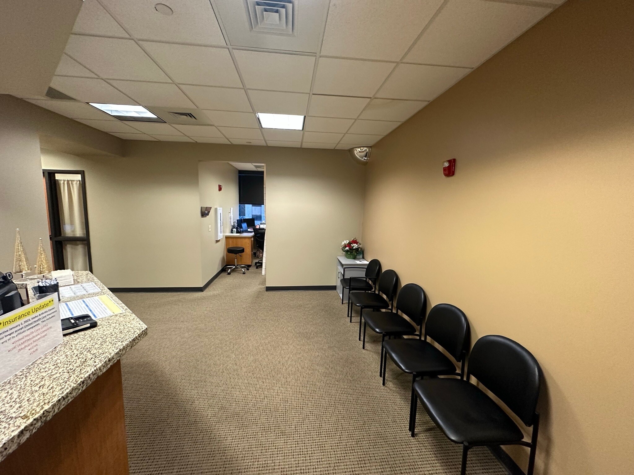 3277 E Louise Dr, Meridian, ID for lease Interior Photo- Image 1 of 11