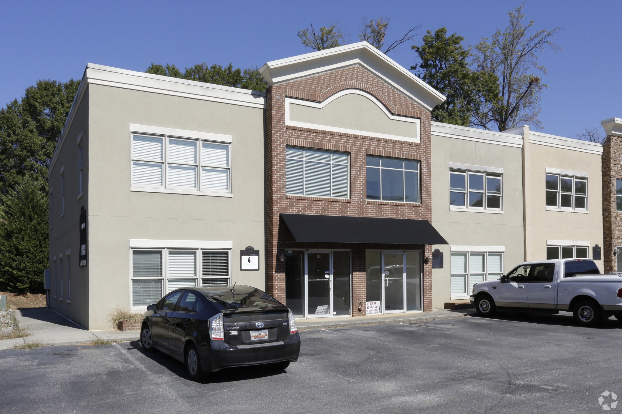 300 John St, Greer, SC for sale Primary Photo- Image 1 of 1