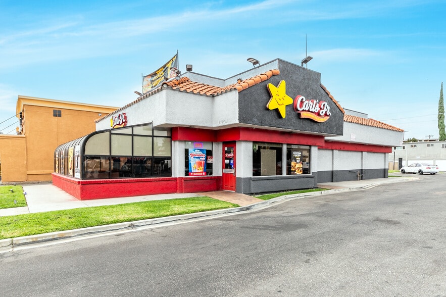 21201 Sherman Way, Canoga Park, CA for sale - Building Photo - Image 1 of 33