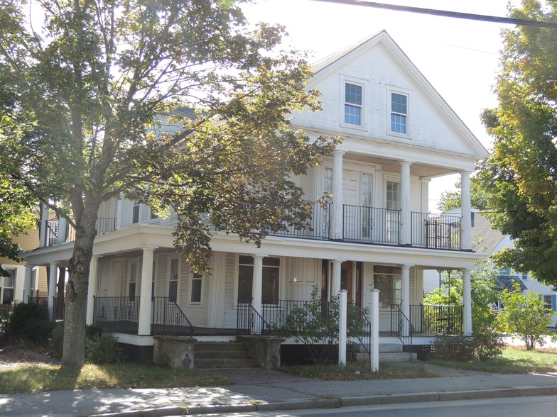 102 Court St, Laconia, NH for sale - Building Photo - Image 1 of 1