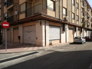 Retail in Castalla, Alicante for lease Interior Photo- Image 1 of 4