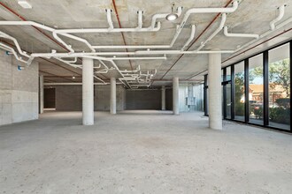 4 Dalgety St, Oakleigh for lease Interior Photo- Image 2 of 3