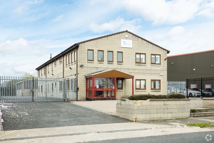 Hertburn Estate, Washington for sale - Primary Photo - Image 1 of 1