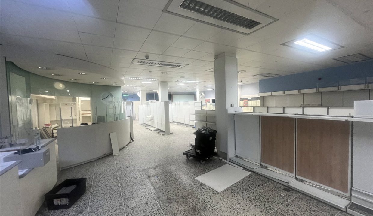 31 Newgate St, Bishop Auckland for lease Interior Photo- Image 1 of 2