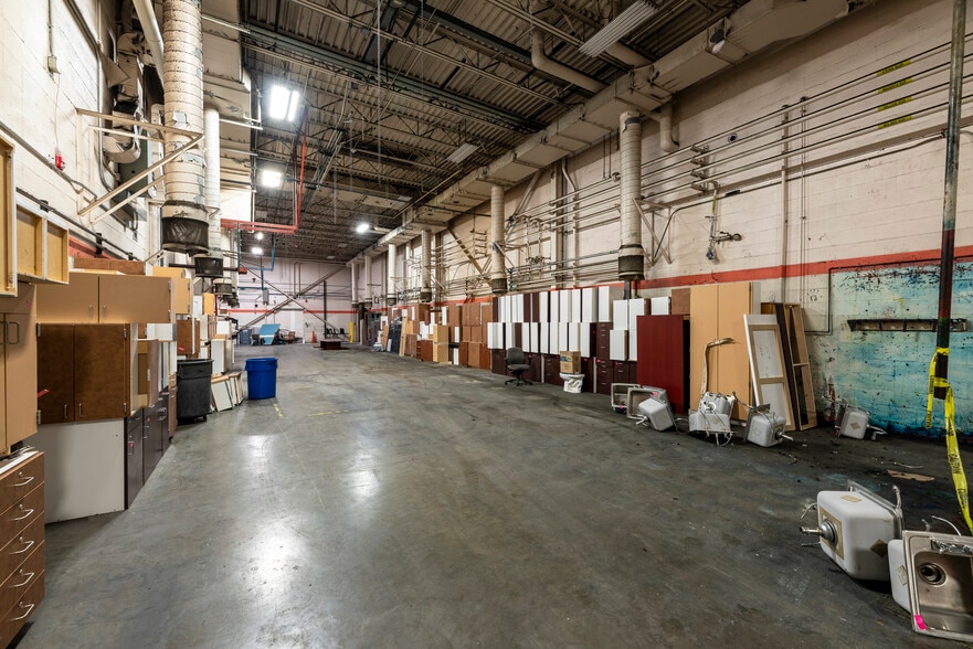 22 N 1st St, Newark, OH for sale - Interior Photo - Image 3 of 15