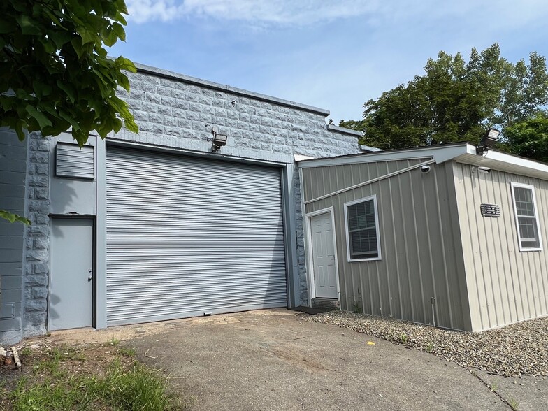 227 Union Ave, New Windsor, NY for lease - Building Photo - Image 2 of 26