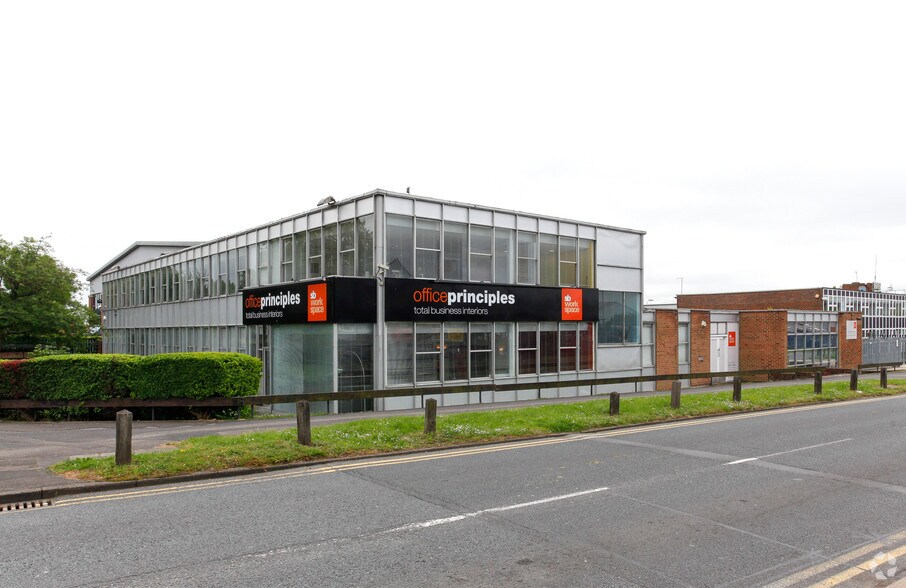 472 Basingstoke Rd, Reading, RG2 0QN