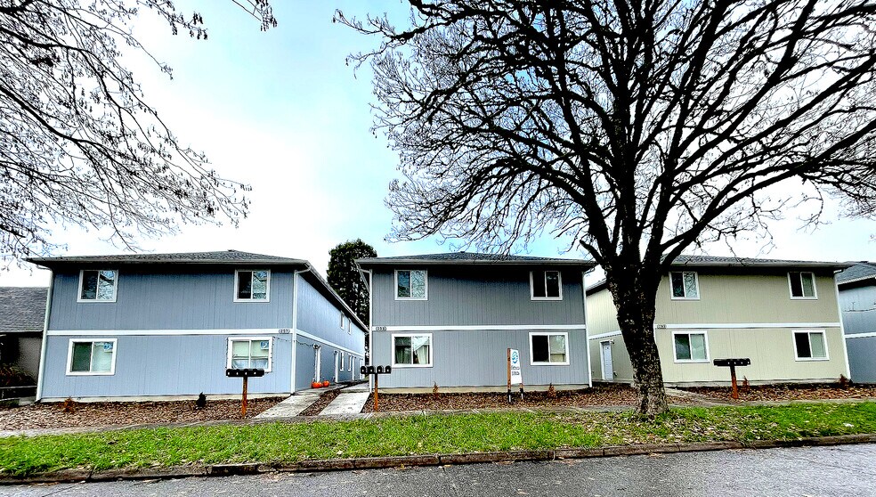 Waveview Fourplex Portfolio 2023Built Longview, WA for Sale