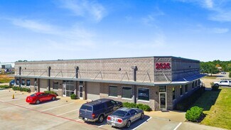 More details for 2525 N Frazier St, Conroe, TX - Office for Sale