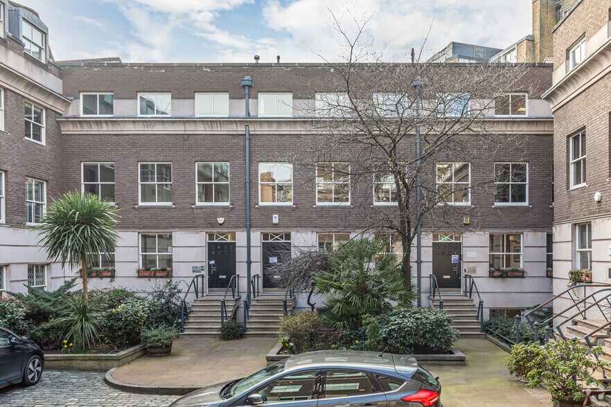 6-8 Coldbath Sq, London for sale - Primary Photo - Image 1 of 1