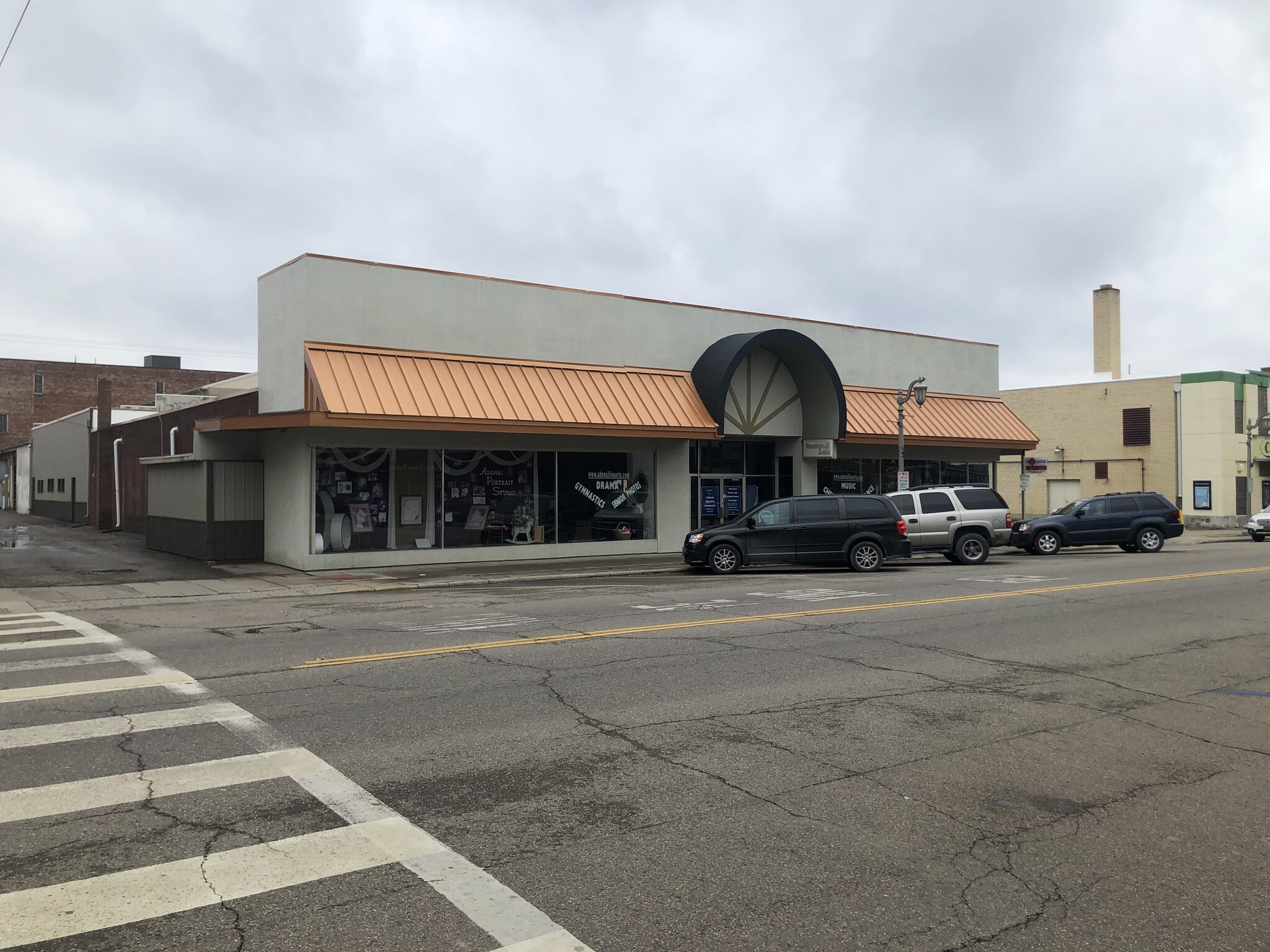 140 W High Ave, New Philadelphia, OH for sale Building Photo- Image 1 of 1