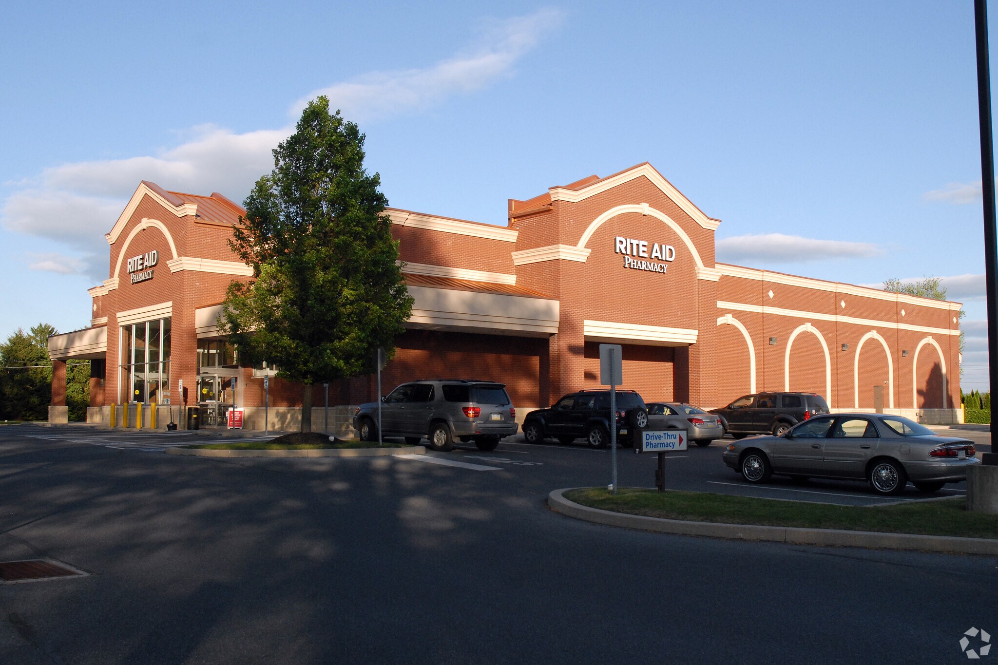 6822 Hamilton Blvd, Allentown, PA 18106