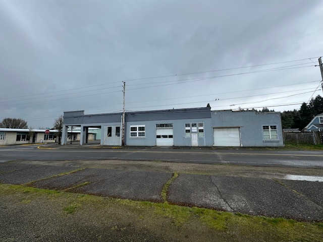 209 1st Ave S, Ilwaco, WA for sale - Building Photo - Image 3 of 50