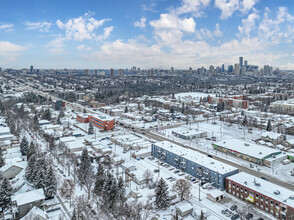 8927 82 Av NW, Edmonton, AB - aerial  map view