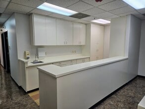 2150 N Waterman Ave, San Bernardino, CA for sale Building Photo- Image 2 of 29