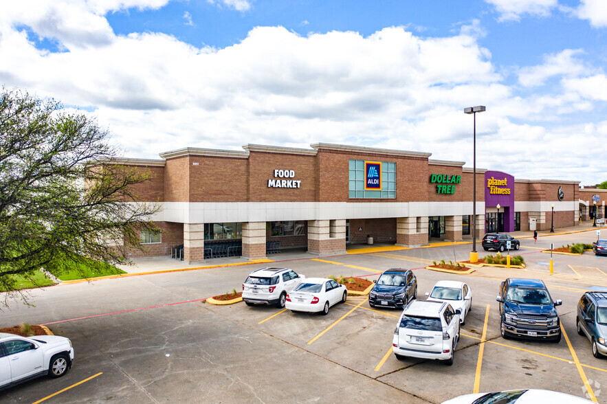 6951-7151 Preston Rd, Frisco, TX for lease - Building Photo - Image 1 of 9