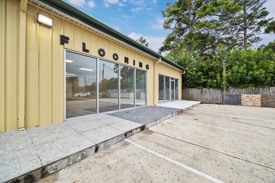 22672 Ford Rd, Porter, TX for lease - Building Photo - Image 2 of 5