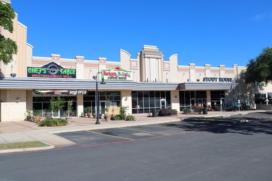 11851 Bandera Rd, Helotes, TX for lease - Building Photo - Image 3 of 7